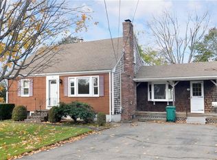 19 Juniper Ave, Attleboro, MA 02703