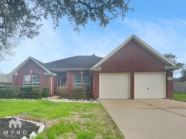 3009 Fallbrook Ct, Pearland, TX 77584