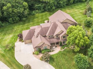 6700 Augustine Ct, Johnston, IA 50131