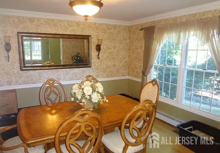246 Fresh Ponds Rd — Photo 18