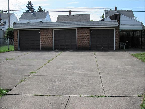 4th image of 4211 Milford Ave