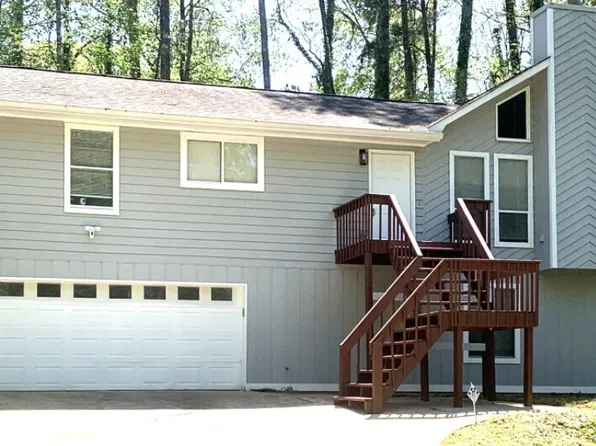 3261 Harbor Woods Rd, Decatur, GA 30034