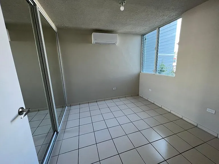 Patios Sevillano S-102 — Photo 5
