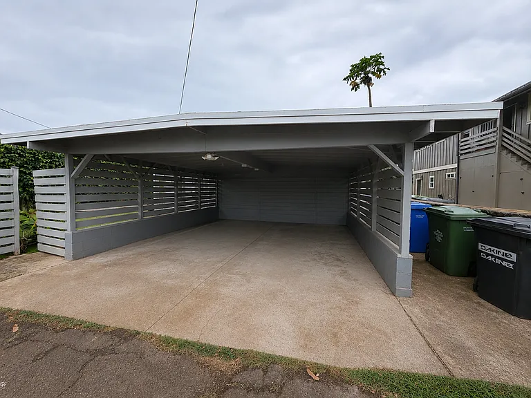 Farrington Hwy — Photo 6