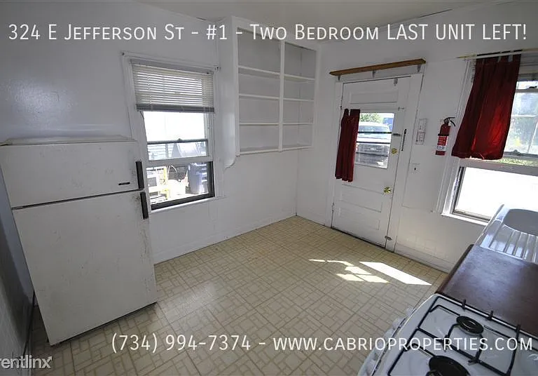 324 E Jefferson St — Photo 3