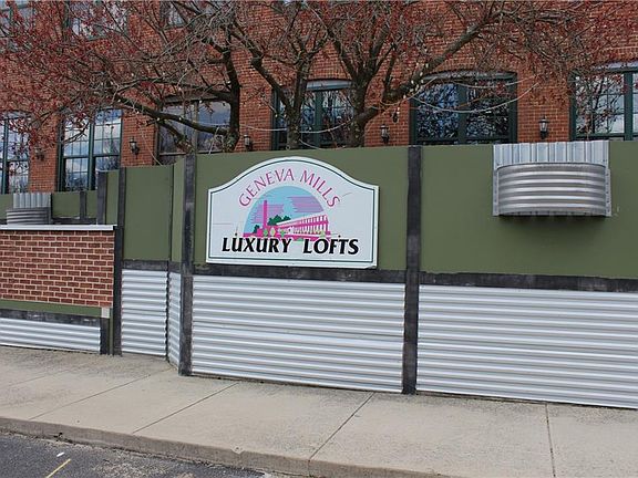 2nd image of 1117 Douglas Ave #499