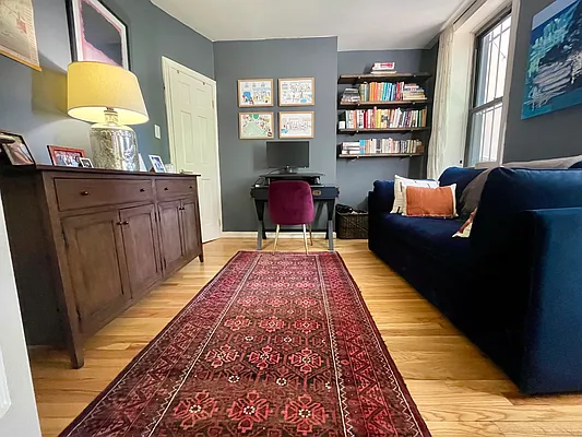 Rented by Nest Seekers International | media 8