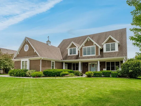 N74W16173 Stonewood DRIVE, Menomonee Falls, WI 53051