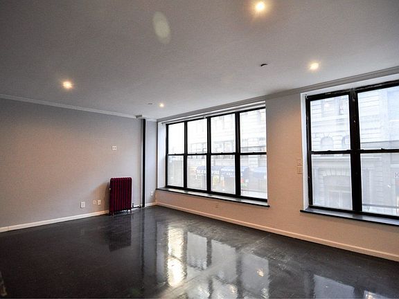 3rd image of 154 W 27th St Rm 2W