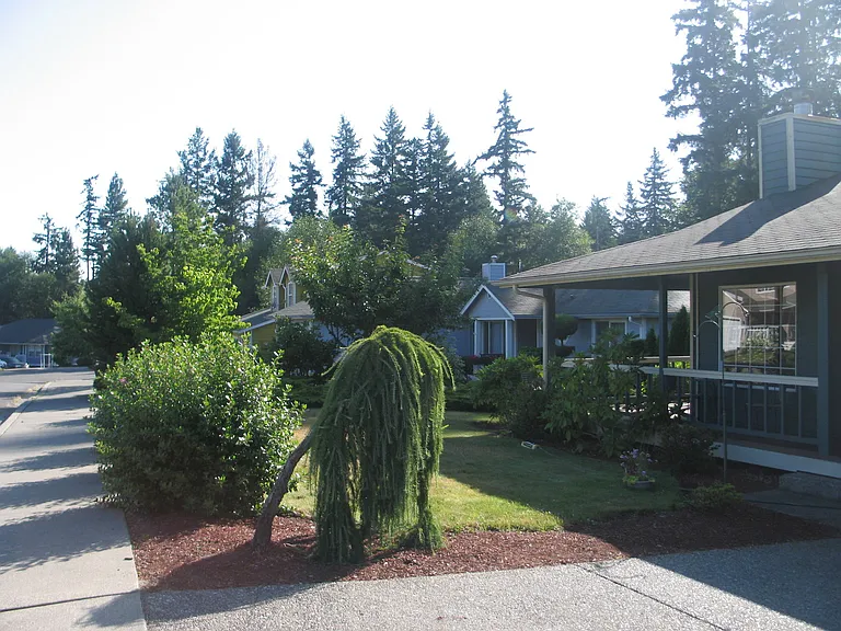 2937 NE Spartan Ct — Photo 3