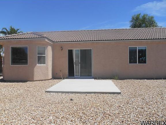 3rd image of 2186 E Jamie Ct