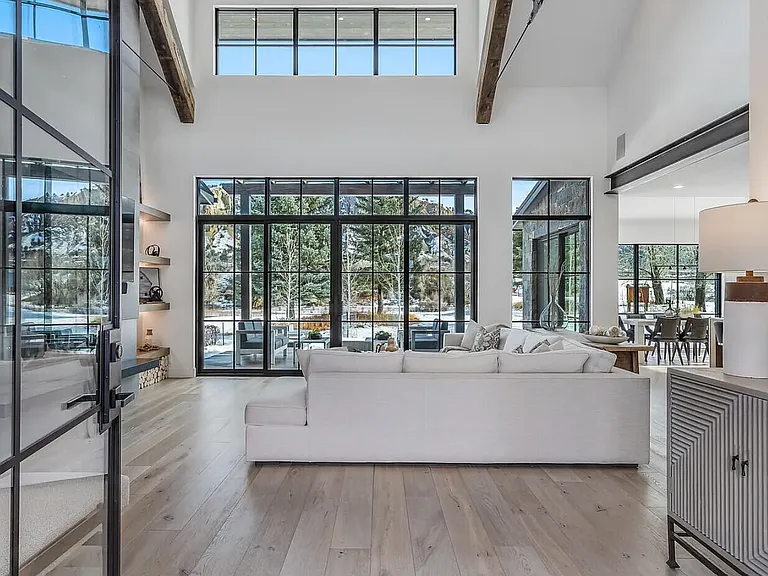 Entry Foyer
