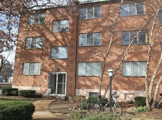 3003 Laclede Station Rd APT C, Saint Louis, MO 63143