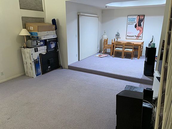 3rd image of 6255 Honolulu Ave Unit 17