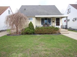 24560 Bolam Ave, Warren, MI 48089