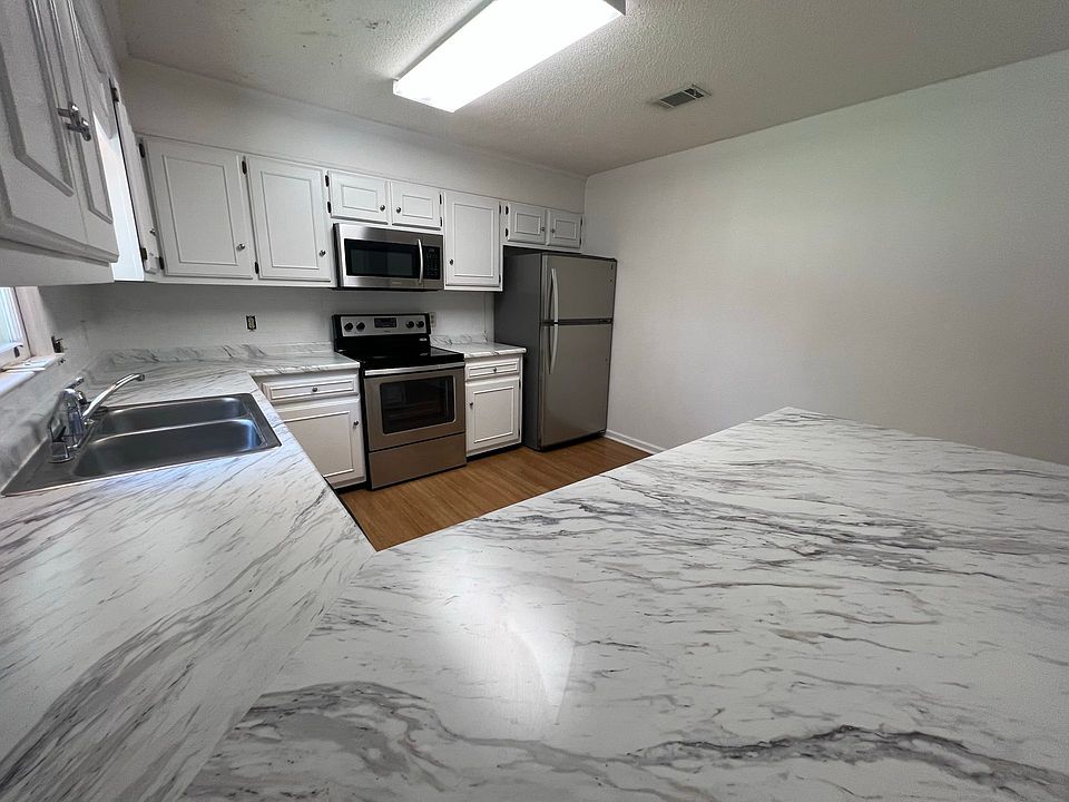 1st image of 216 Merrywood Dr #7c4b6d51c
