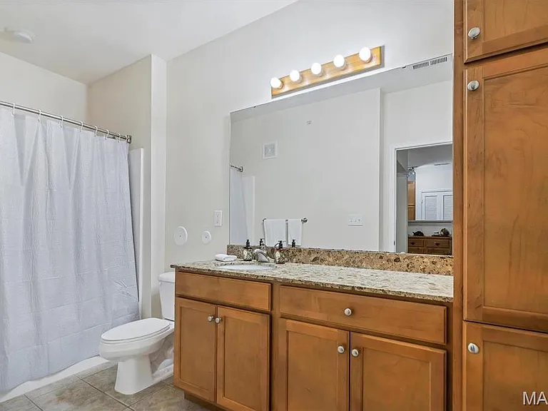 1241 Strassner Dr #1207 — Photo 9