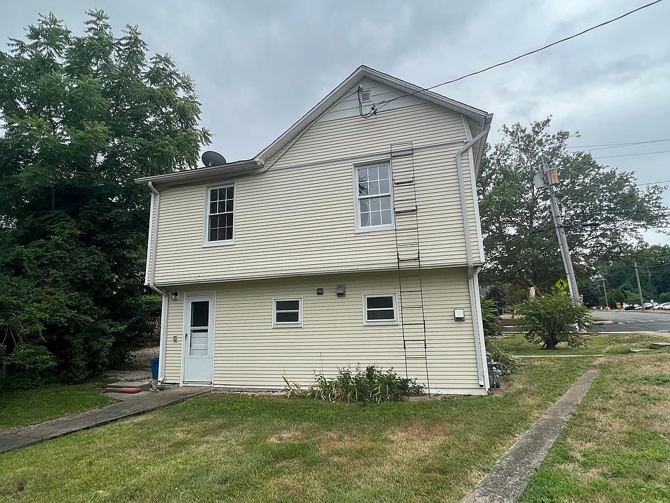 41 Hillside Ave Branford CT Zillow