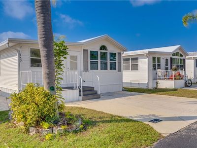 143 Caravan Cir, North Fort Myers, FL, 33903