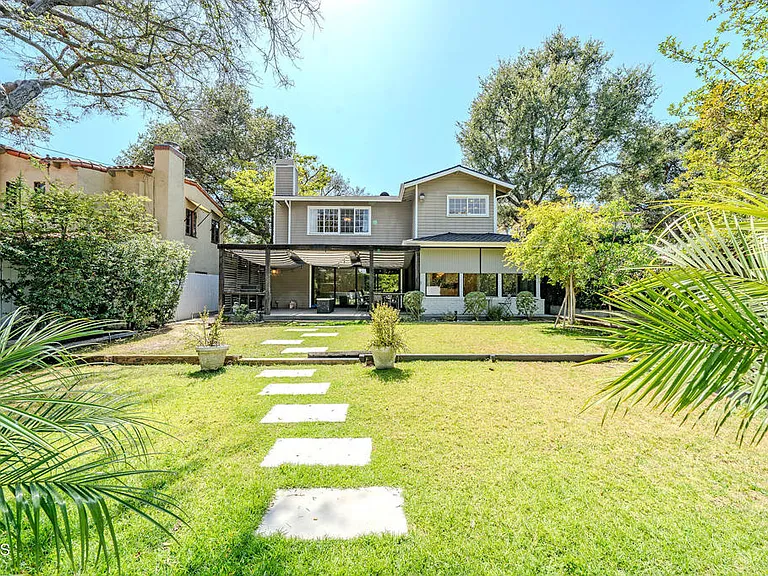 4330 Bel Aire Dr — Photo 46