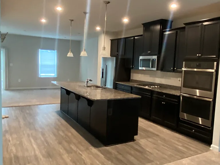 1020 Valley Run Dr — Photo 4