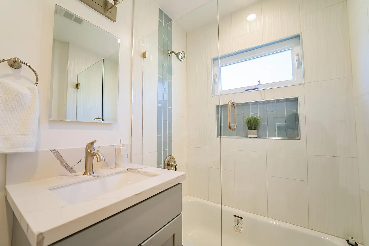1 bed, 600 sqft, $3,000 — Photo 3