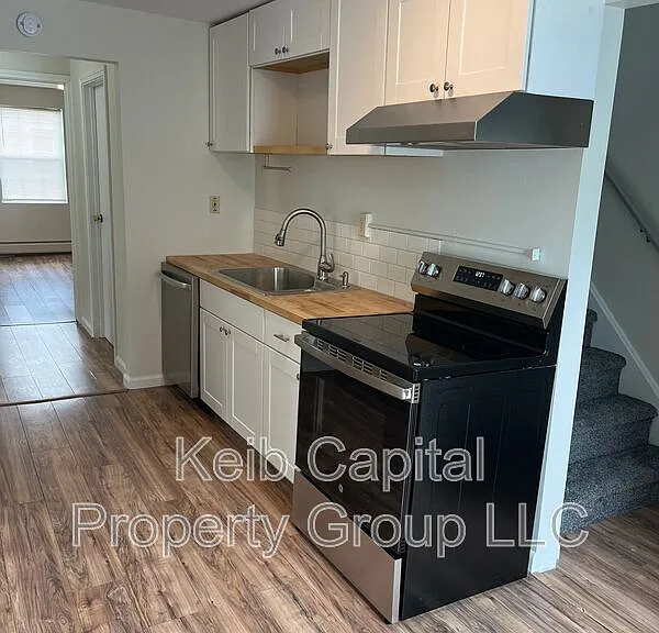 25 Malta Ave #3 — Photo 1