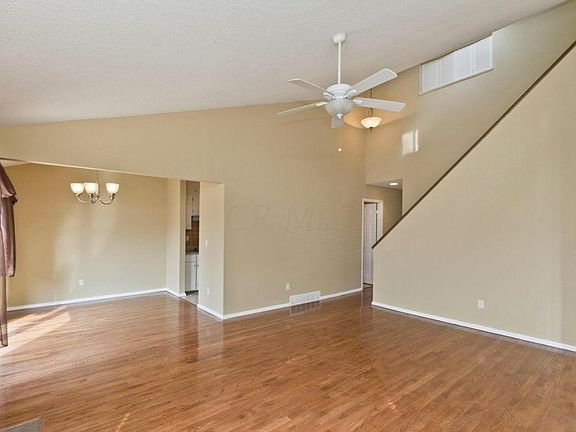 4th image of 342 Peachtree Ct