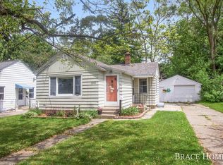 1306 Mayfield Ave NE, Grand Rapids, MI 49505