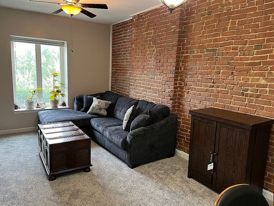 2nd image of 33 E 29th St #102