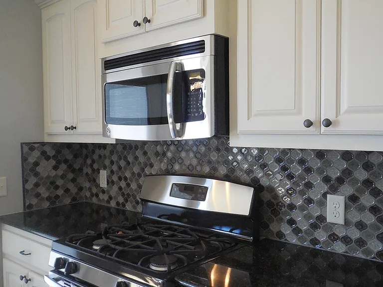 3316 Enclave Ln — Photo 7