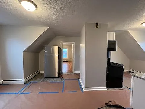 30 Beach St #3 — Photo 4