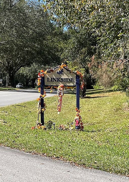 Entrance to Linkside