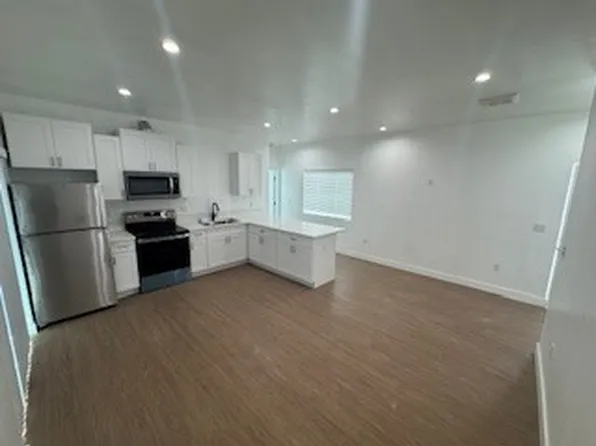 234 E 51st St, Los Angeles, CA