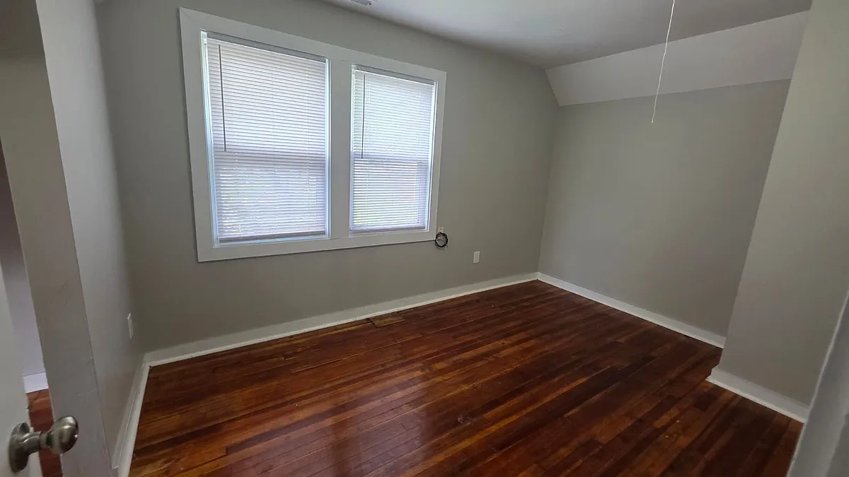 Building Photo - 40 Harding Pl #3C