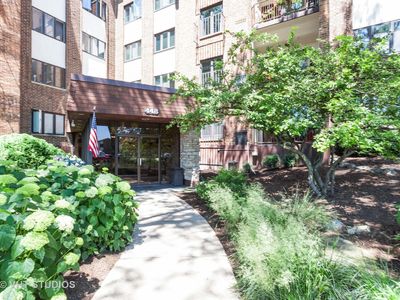 448 Raintree Ct UNIT 3M, Glen Ellyn, IL, 60137