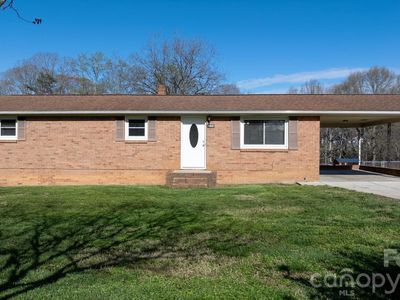 2576 Kingston St, Newton, NC, 28658