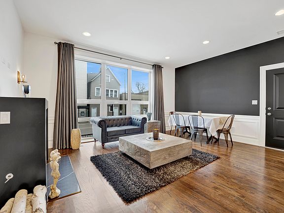 2nd image of 3003 N California Ave APT 1S