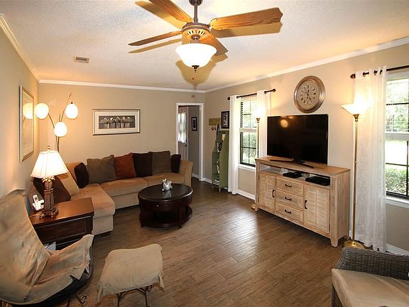 4th image of 2731 Sunrunner Ln