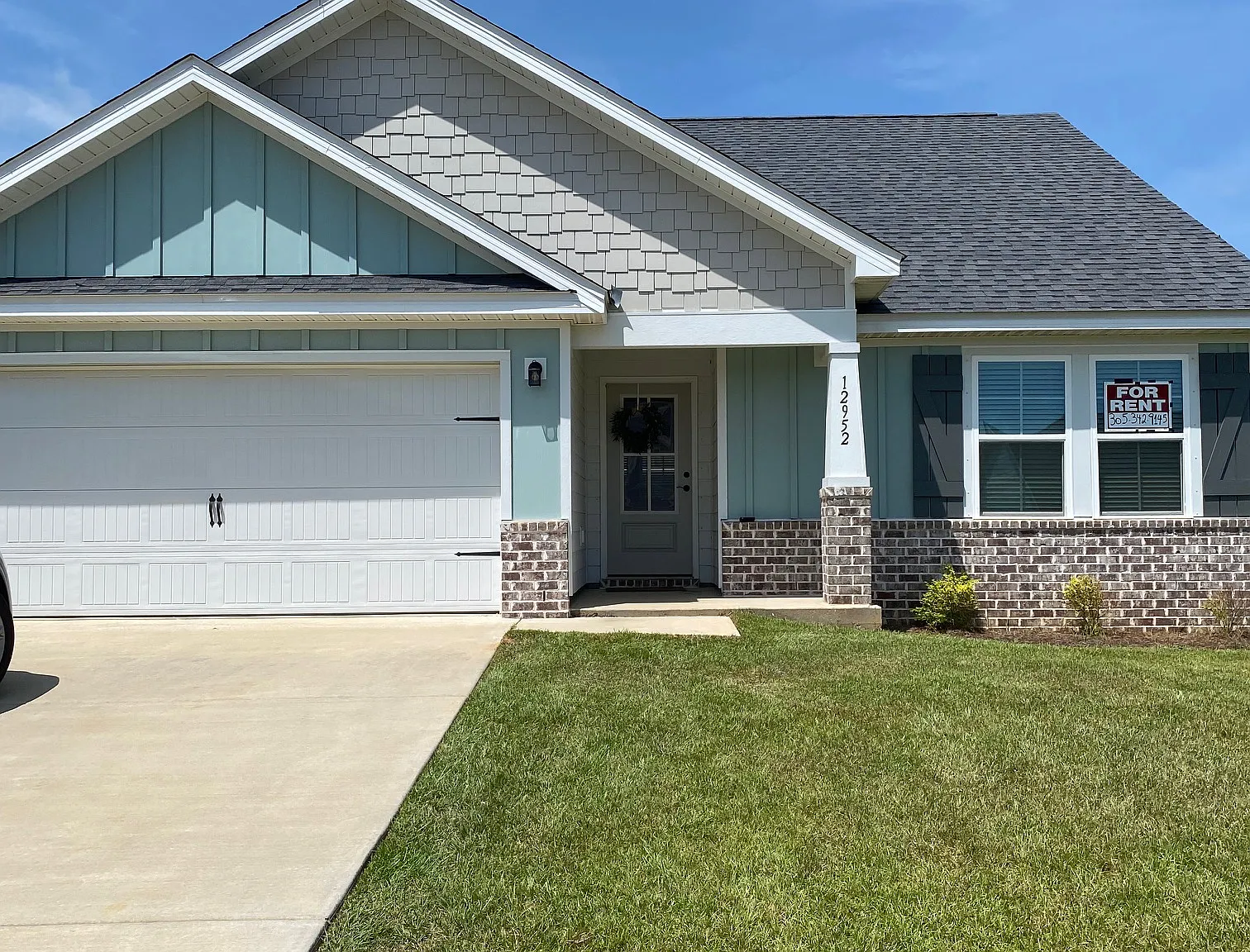 3 bed, 1380 sqft, $2,250 — Photo 2