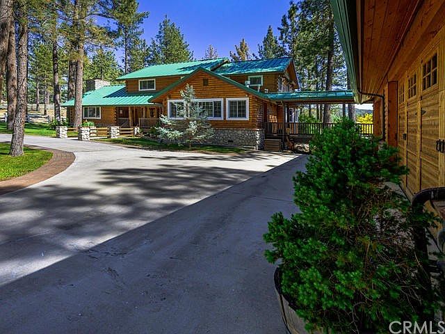 1st image of 35371 Butterfly Peak Dr