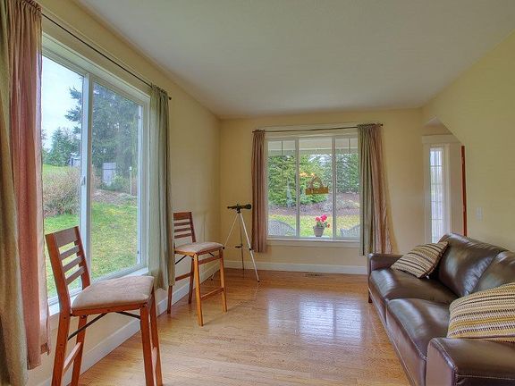 4th image of 16018 271st Street Ct E