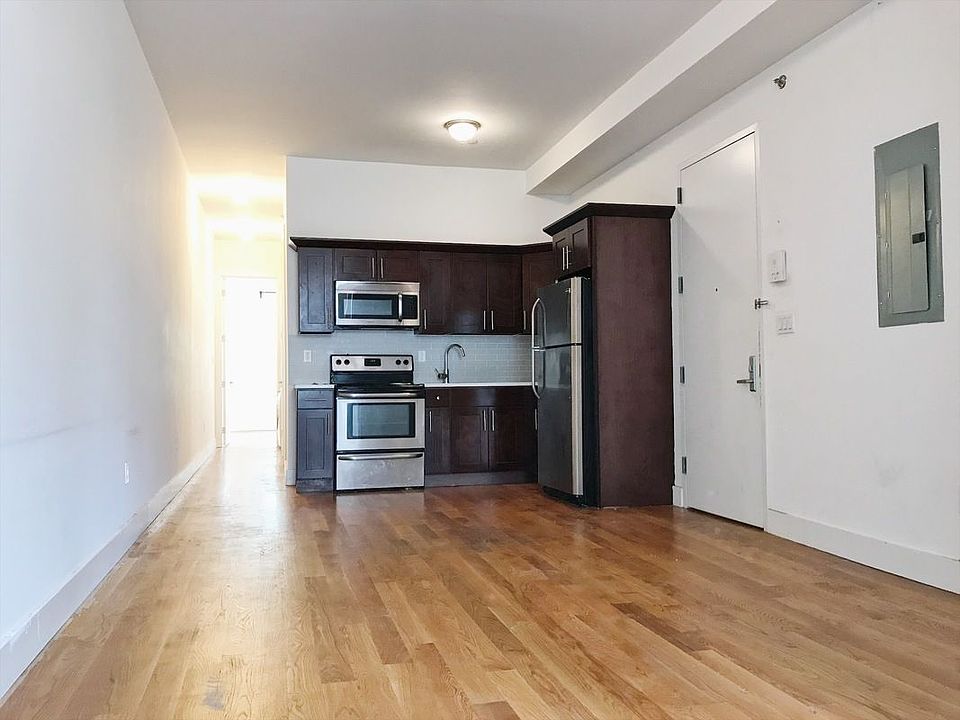 1st image of 36 Meserole St #3A