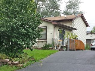 126 N Channel Dr, Round Lake Beach, IL 60073