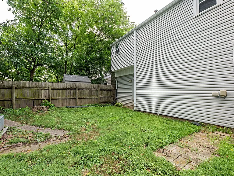 917 Dandridge Ave #B — Photo 10