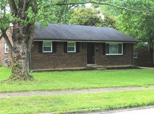 552 Compton Dr, Lexington, KY 40517