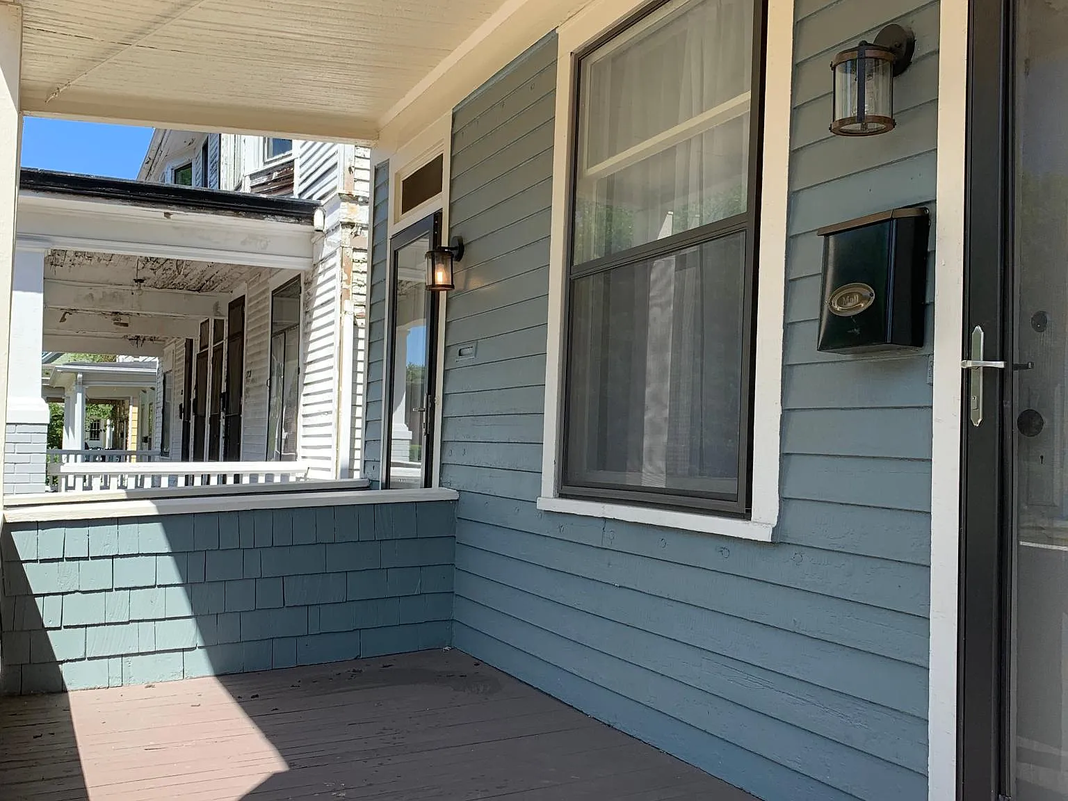 1214 Wilt St — Photo 3