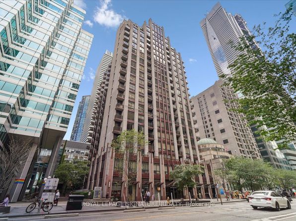85 Bloor St E #703, Toronto, ON M4W 3Y1