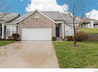 104 Hunters Run Ct, Eureka, MO 63025