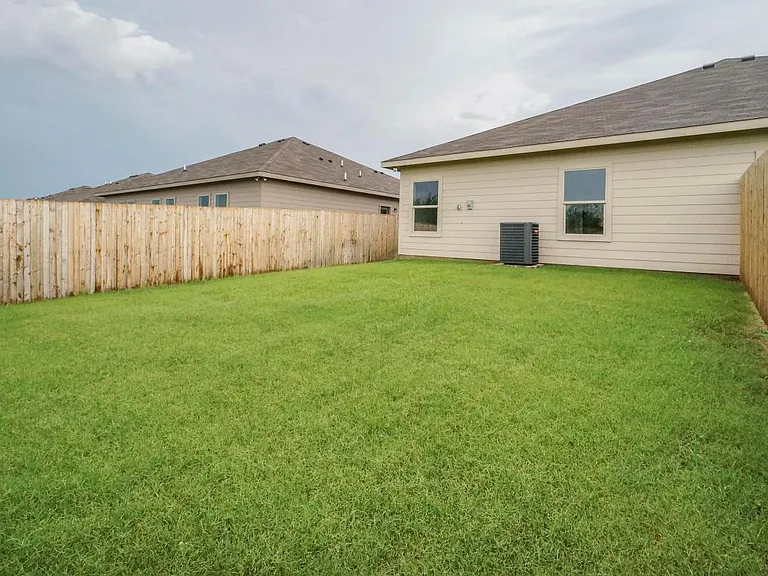 424 Canvas Ct — Photo 25